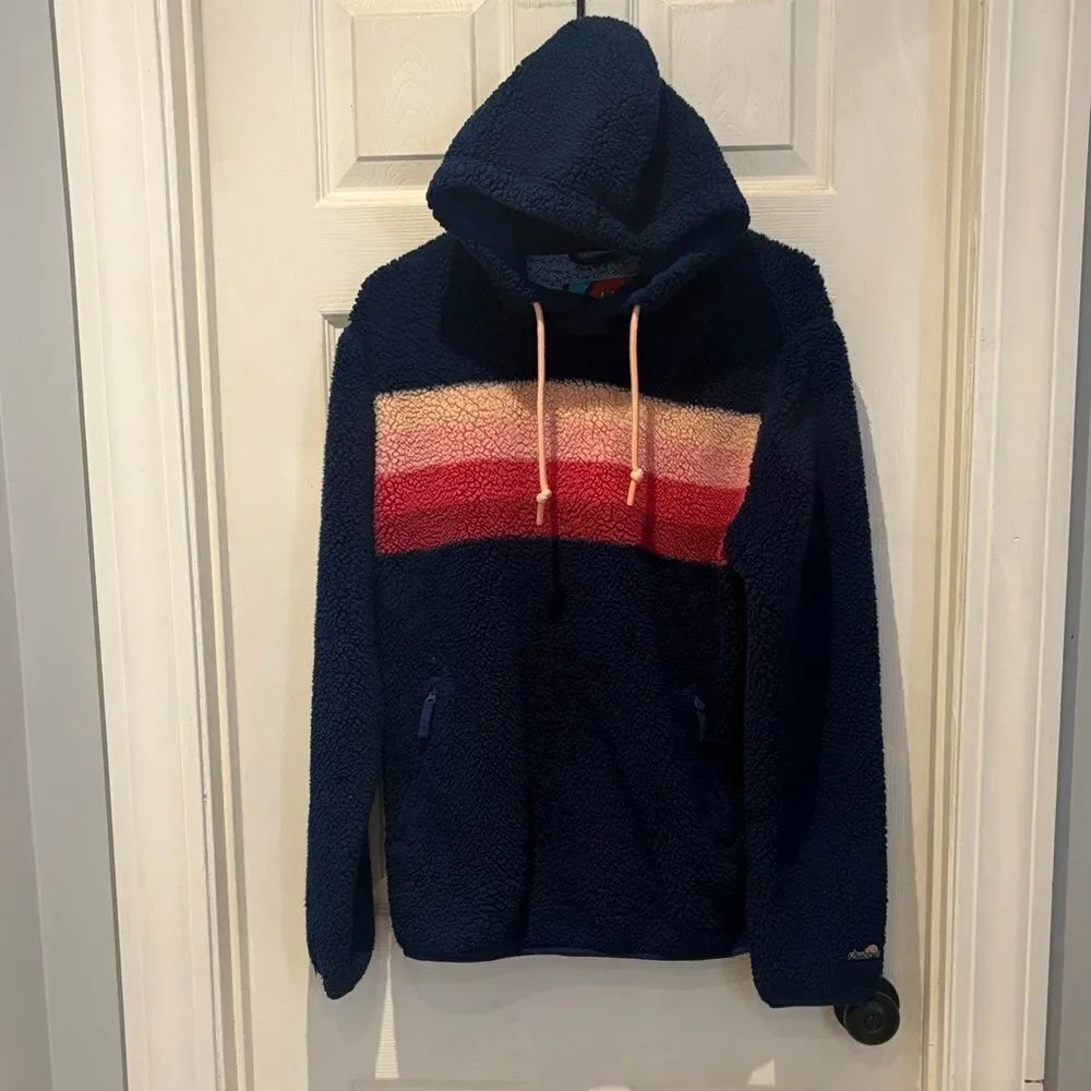 Chubbies Navy pullover fleece hoodie SZ small